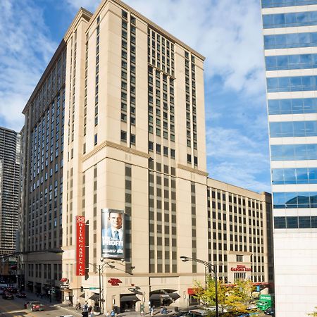 Hilton Garden Inn Chicago Downtown/Magnificent Mile Екстериор снимка